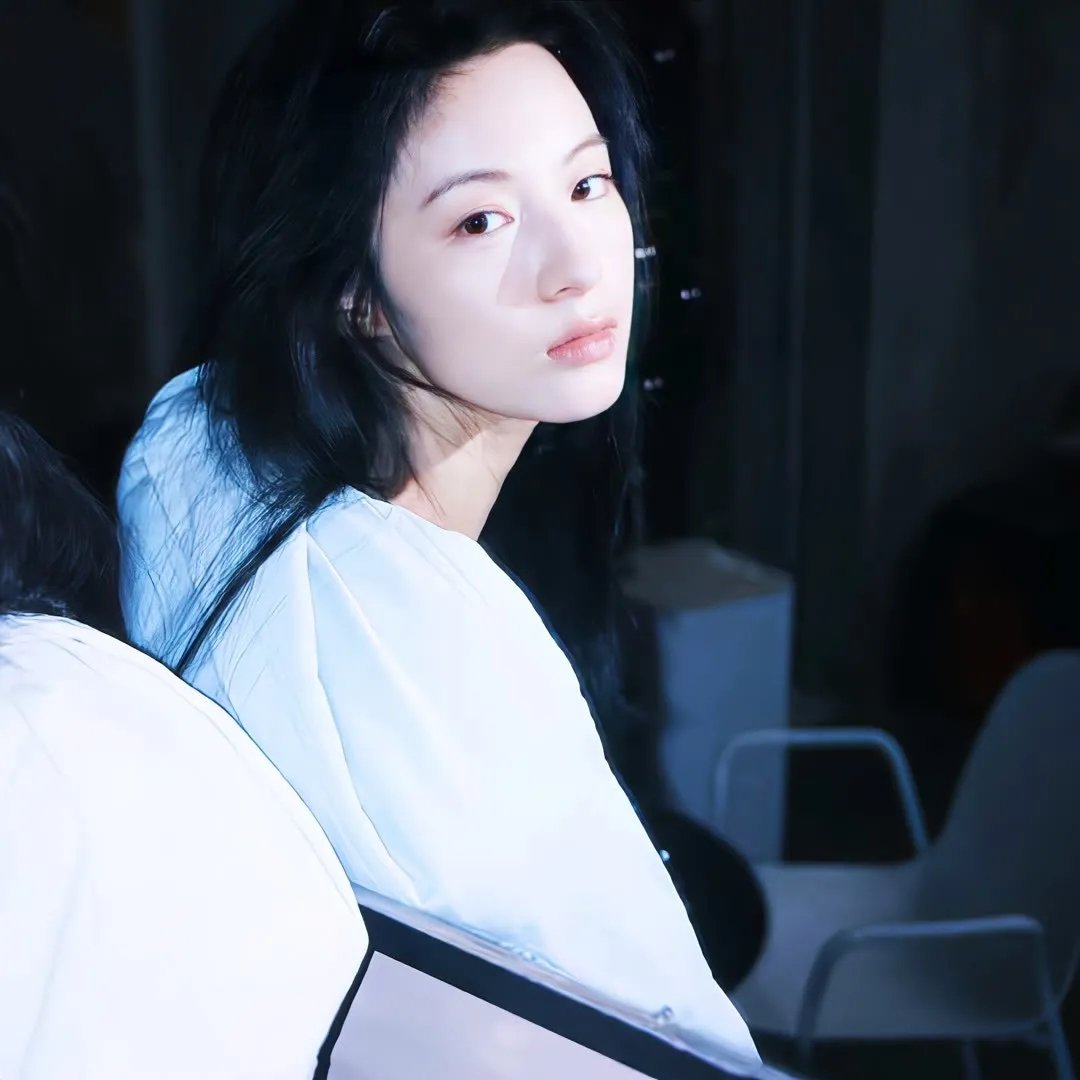 世界存亡一指间